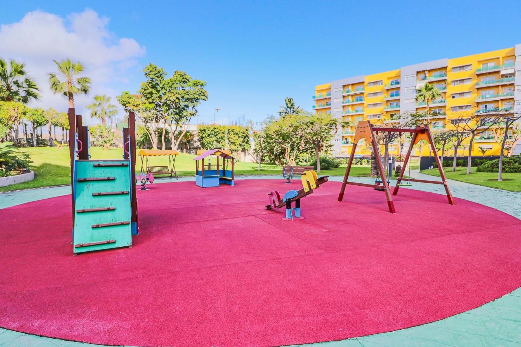 Flatguest Ramblas Golf 6C - Parking + Pool + Gym Лас-Пальмас-де-Гран-Канария Экстерьер фото